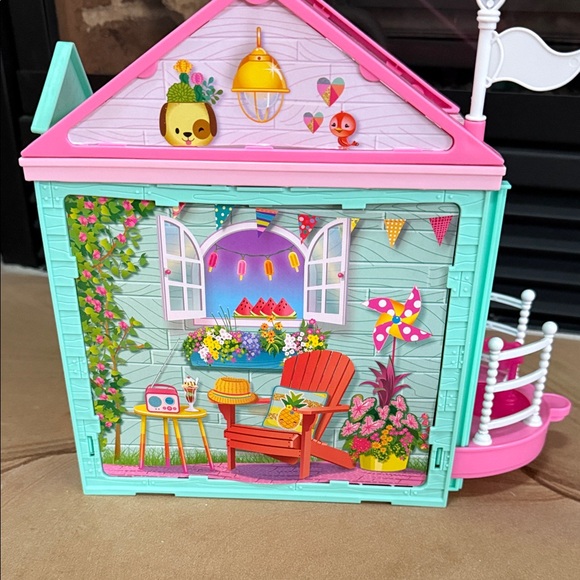 Barbie Pink and Teal Playhouse with Doll - Picture 5 of 5
